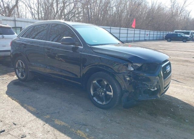 2015 AUDI Q3