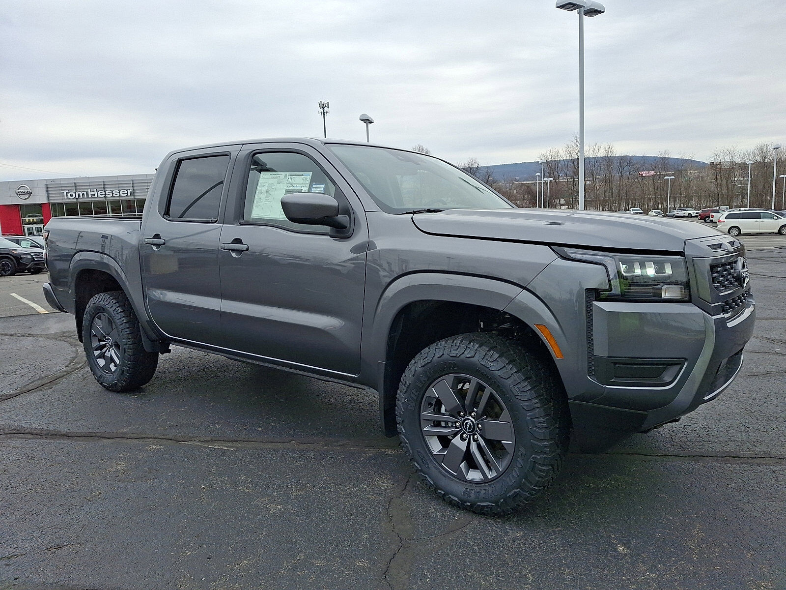 2026 NISSAN Frontier