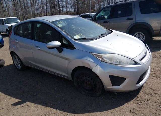 2012 FORD Fiesta