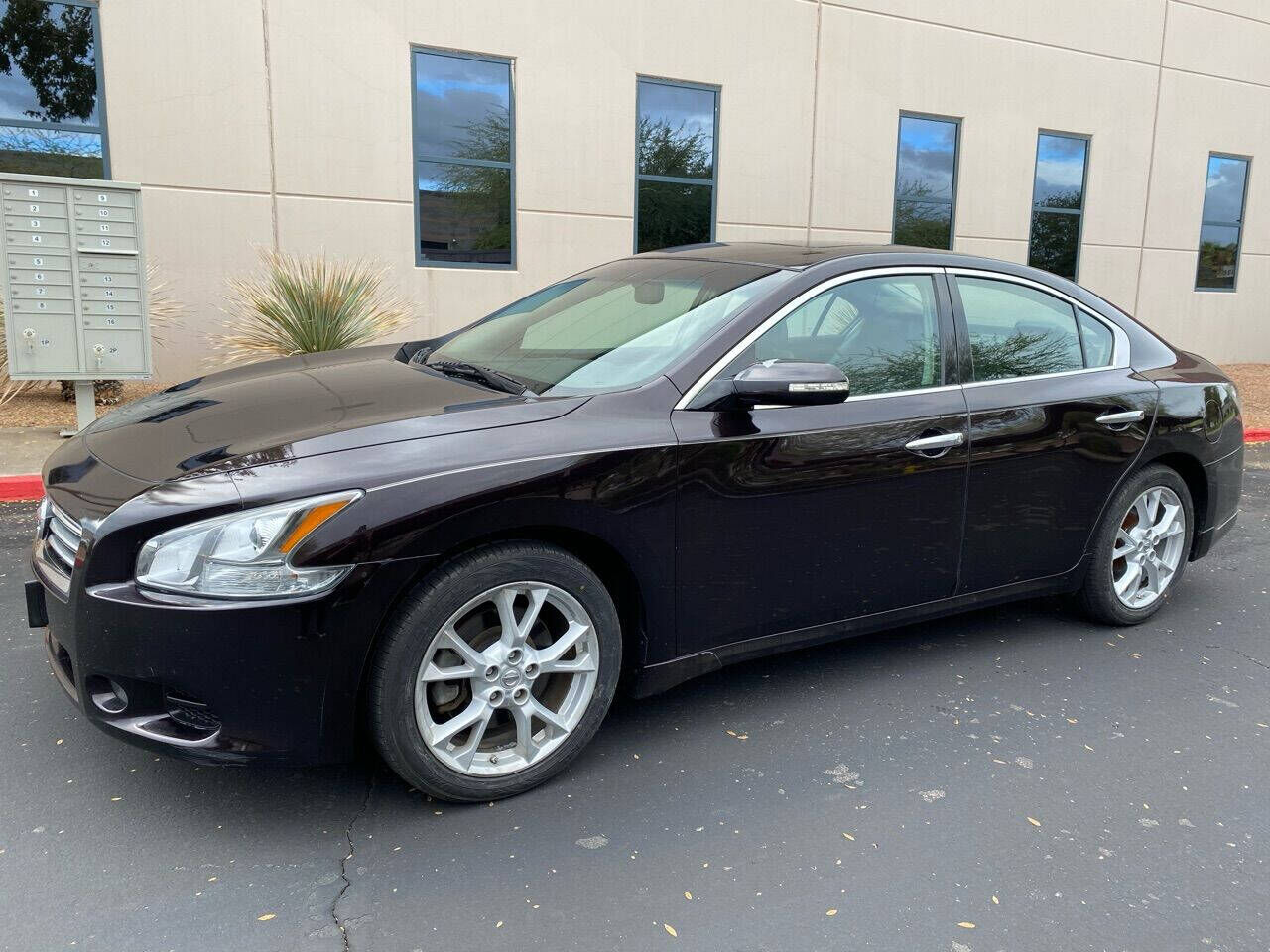 2013 NISSAN Maxima