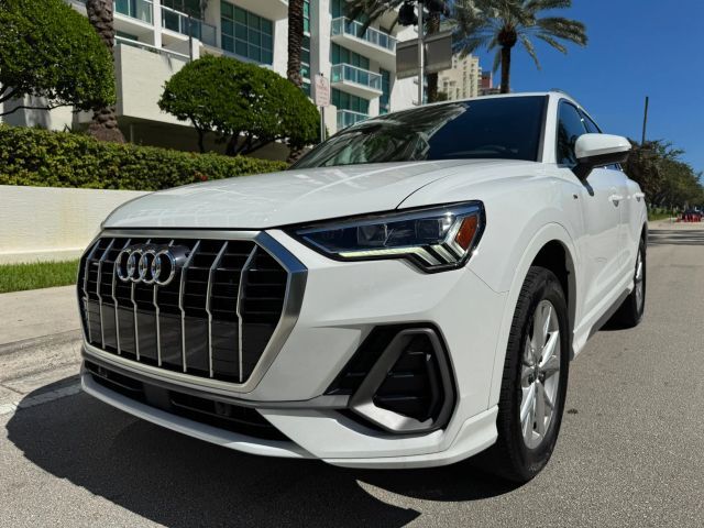 2025 Audi Q3