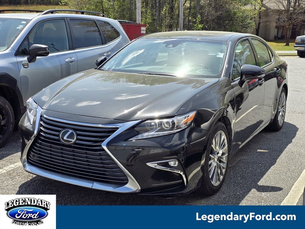 2018 LEXUS ES