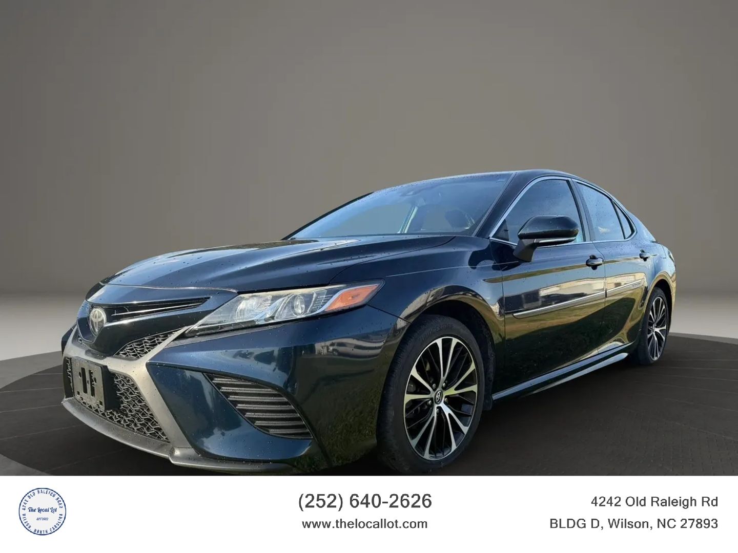 2019 TOYOTA Camry
