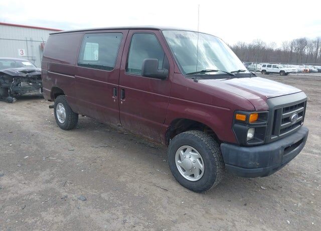 2009 FORD E-350