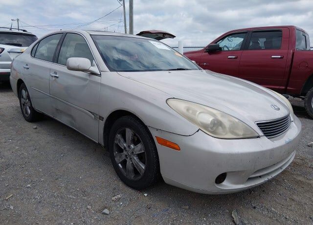 2005 LEXUS ES
