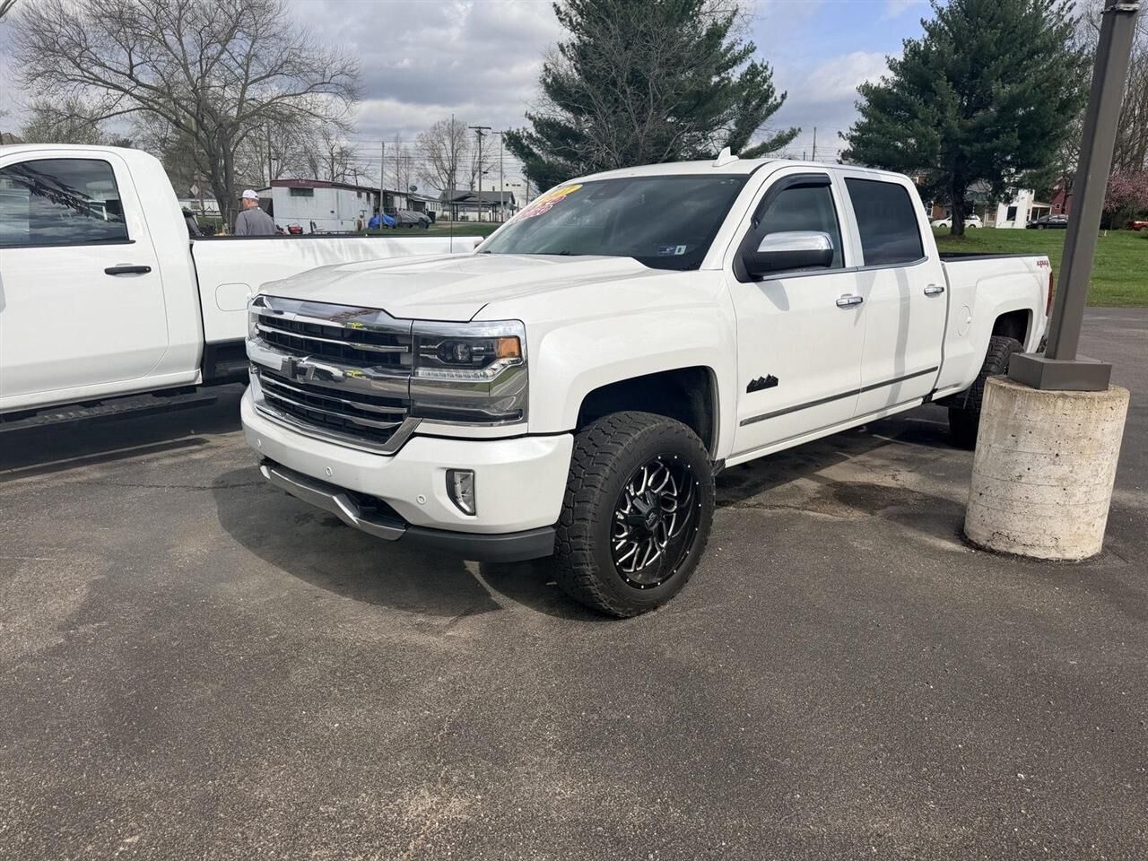 2017 CHEVROLET Silverado