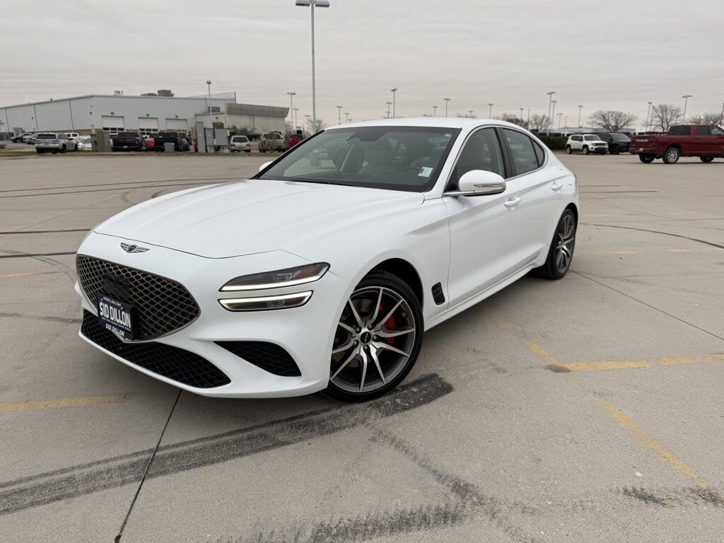 2025 GENESIS G70