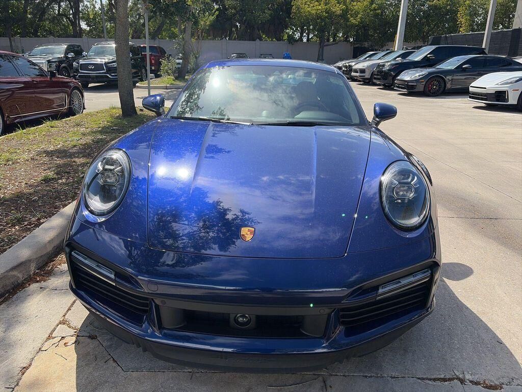2024 PORSCHE 911