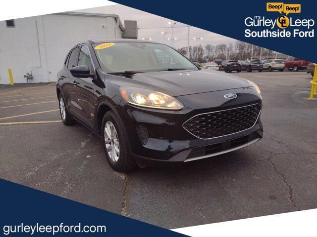 2021 FORD Escape
