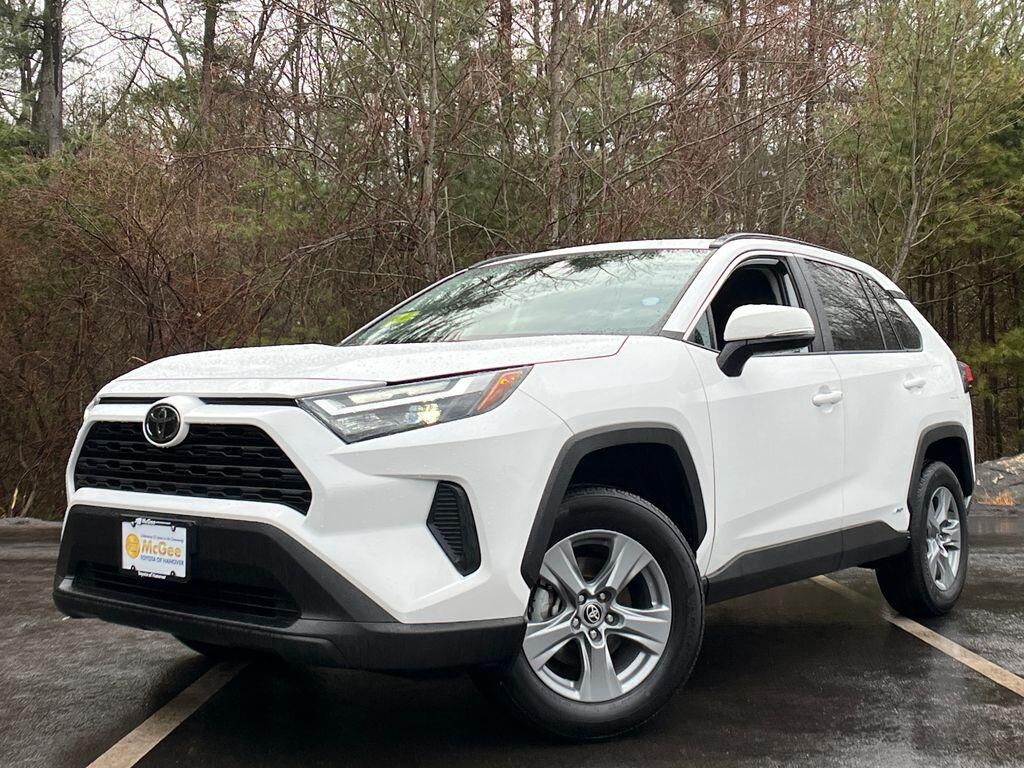 2025 TOYOTA RAV4