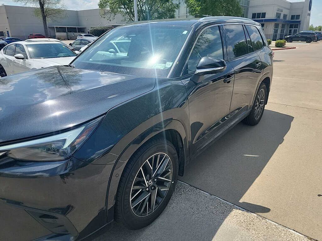 2024 LEXUS TX