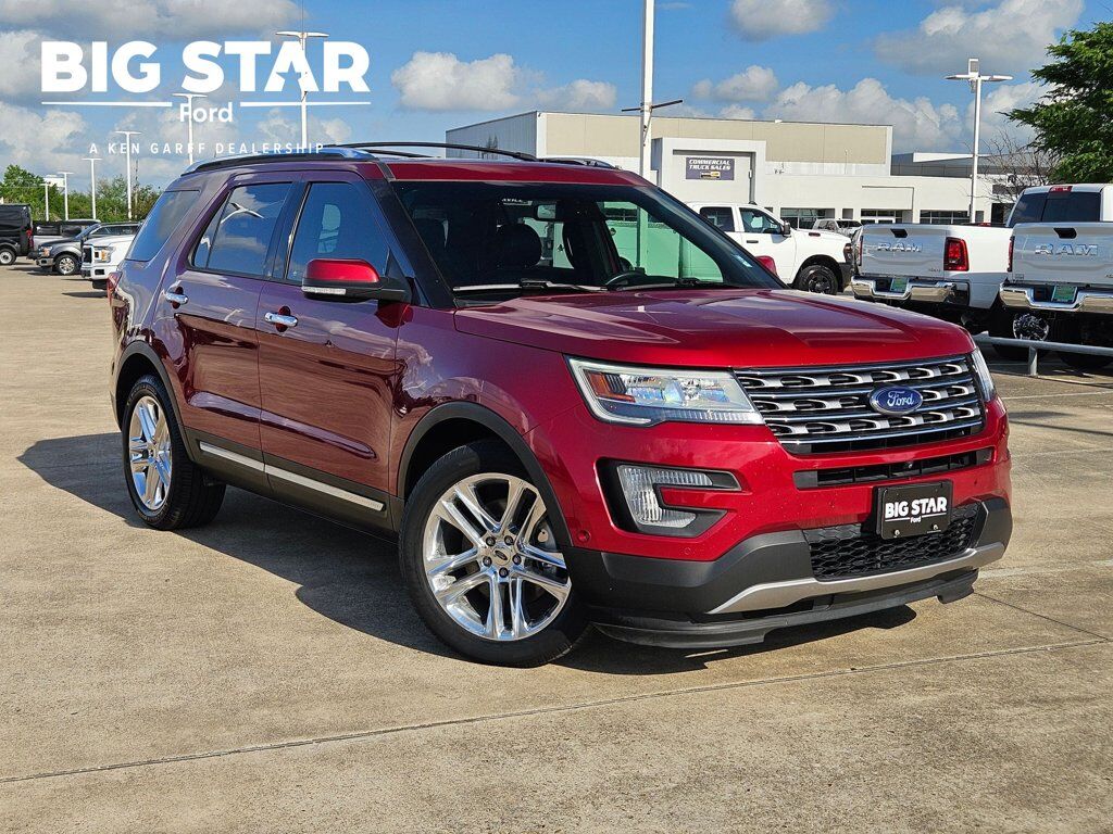 2017 FORD Explorer