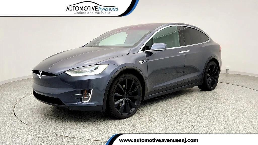 2020 TESLA Model X