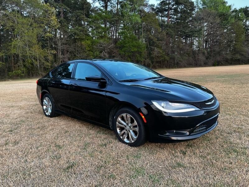 2016 CHRYSLER 200