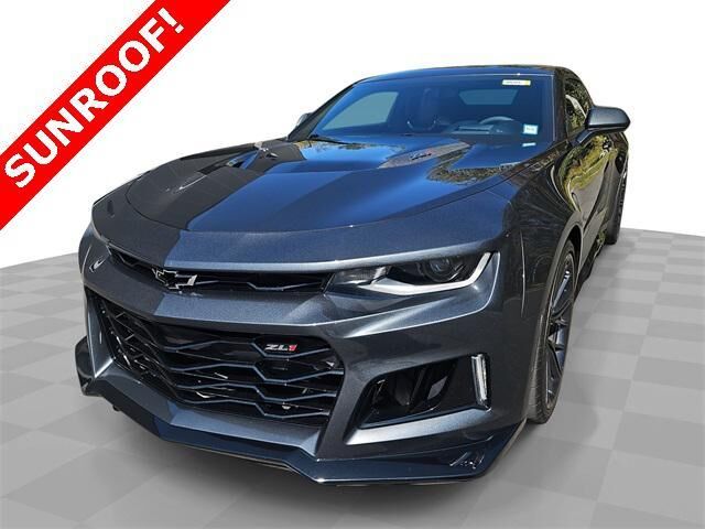 2017 CHEVROLET Camaro