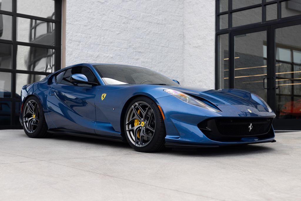 2018 FERRARI 812 Superfast