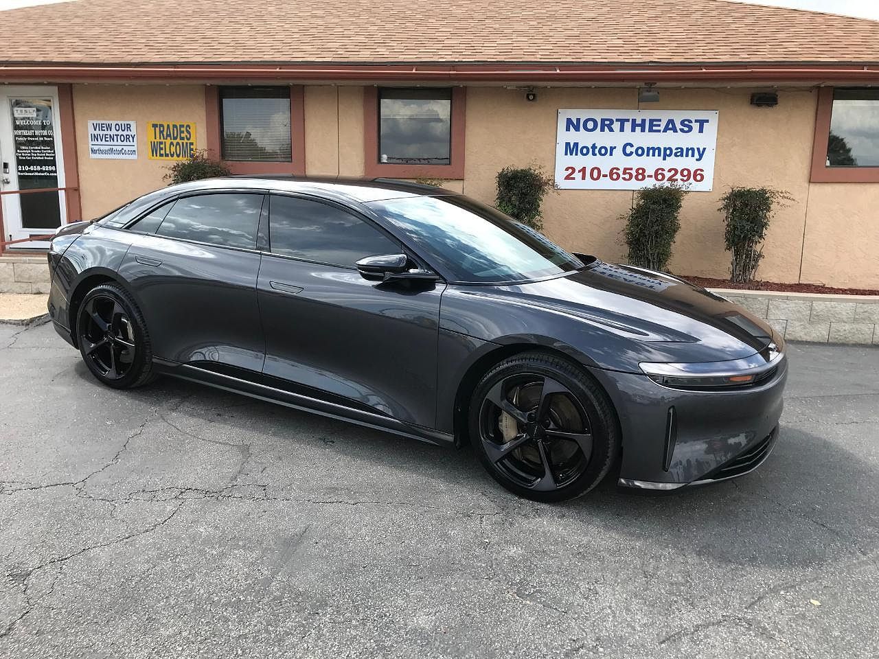 2023 LUCID MOTORS Air