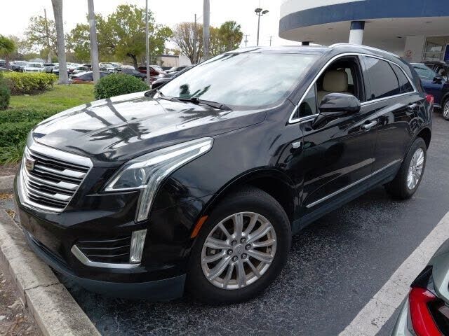 2017 CADILLAC XT5