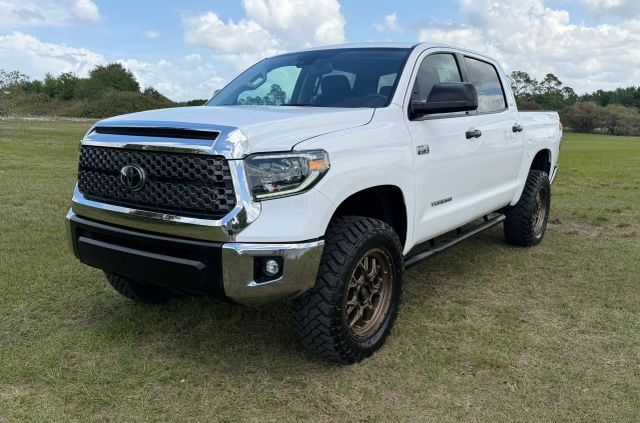 2020 TOYOTA Tundra