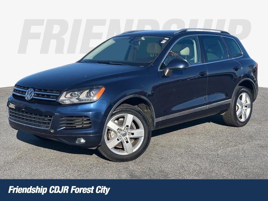 2014 VOLKSWAGEN Touareg