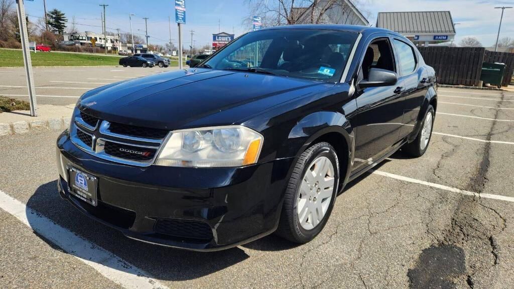 2012 DODGE Avenger