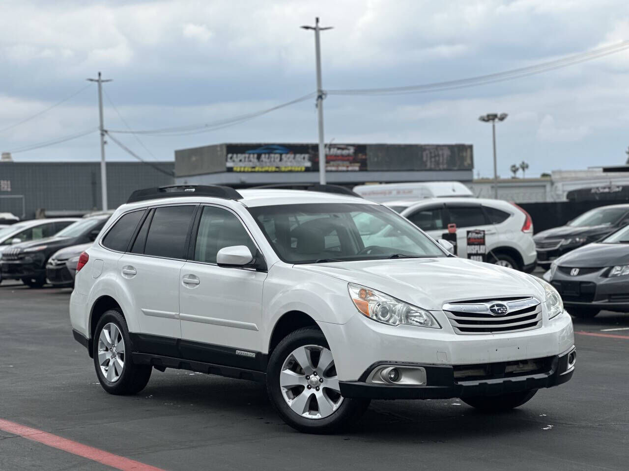 2011 SUBARU Outback
