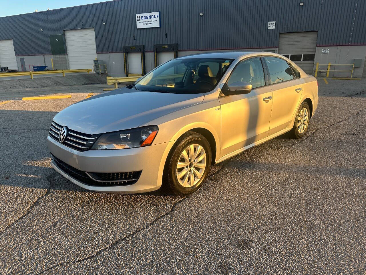 2015 VOLKSWAGEN Passat