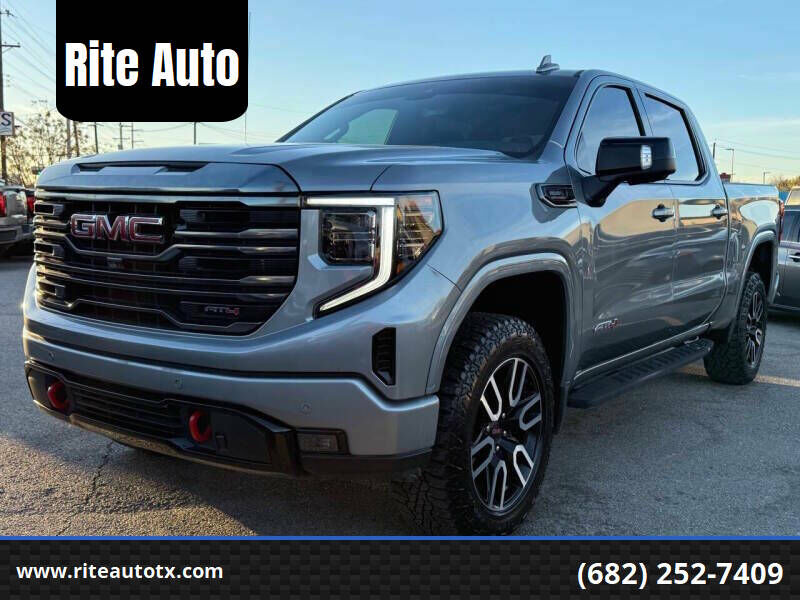 2023 GMC Sierra