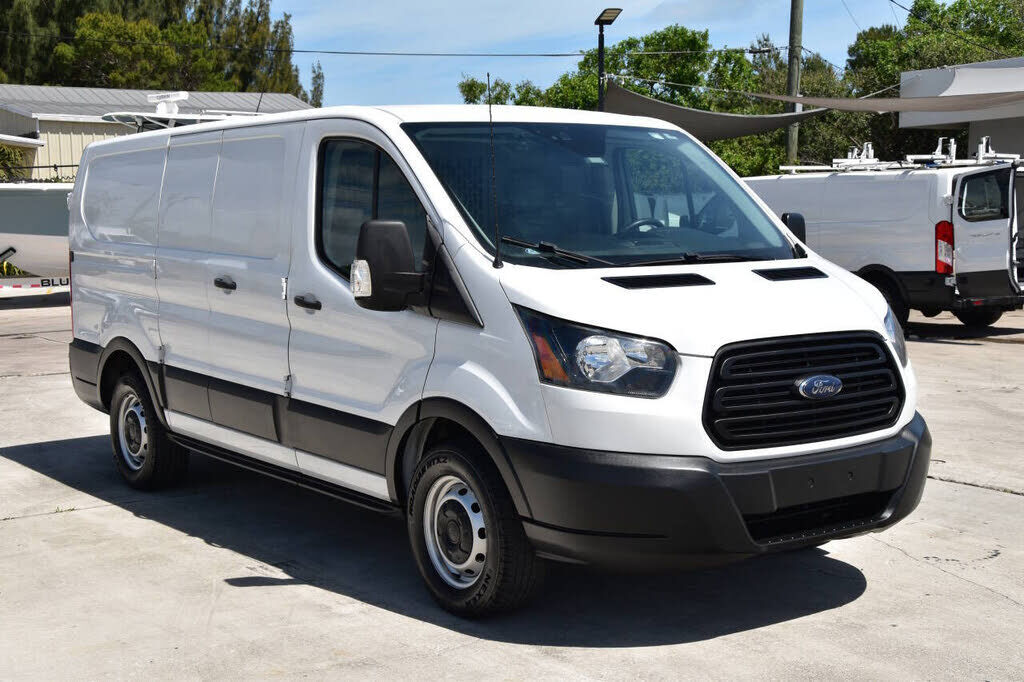2019 FORD Transit