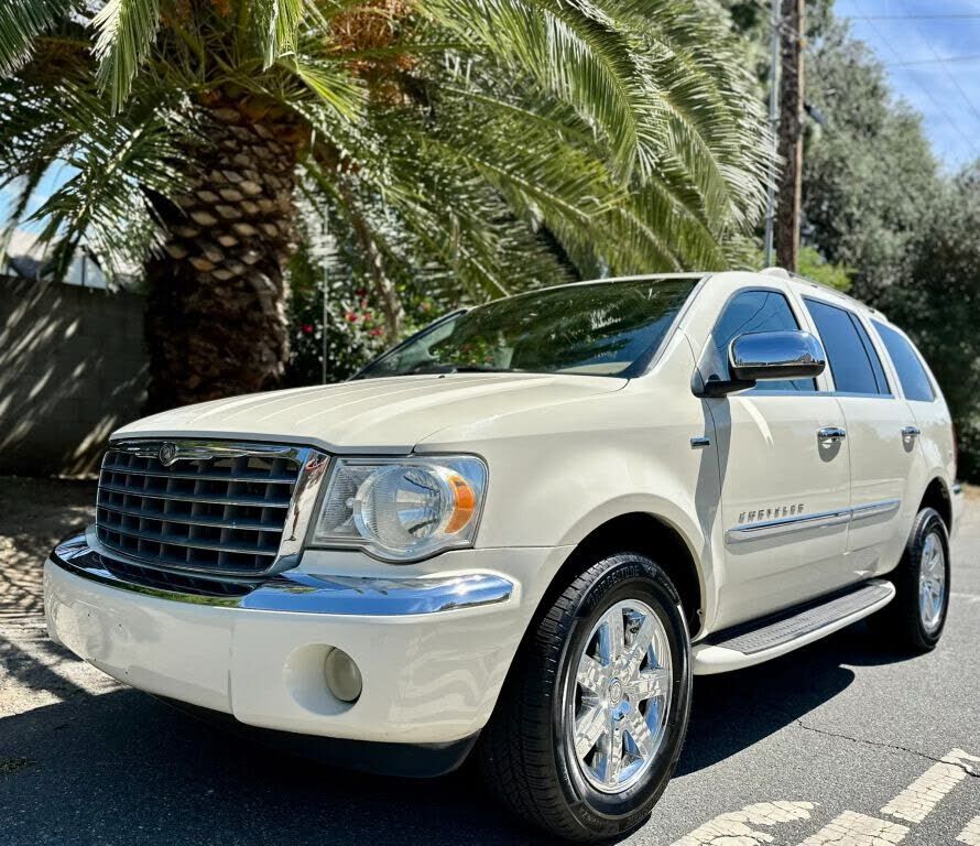 2008 CHRYSLER Aspen