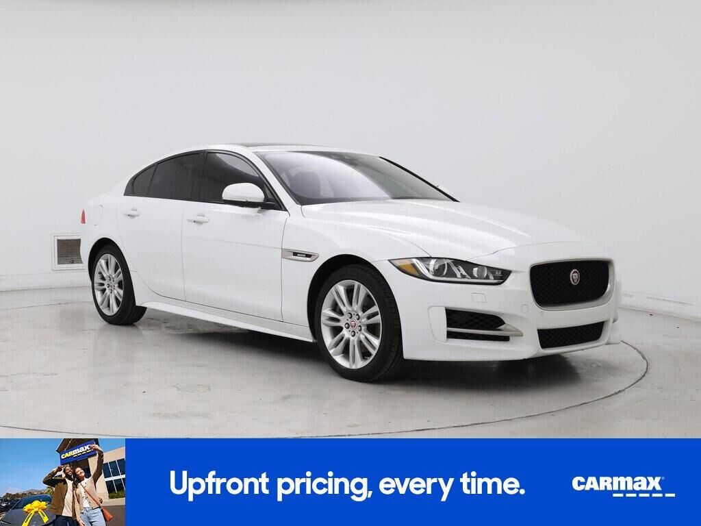 2018 JAGUAR XE