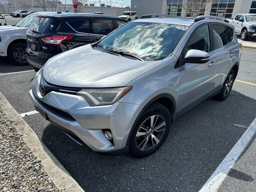 2017 TOYOTA RAV4
