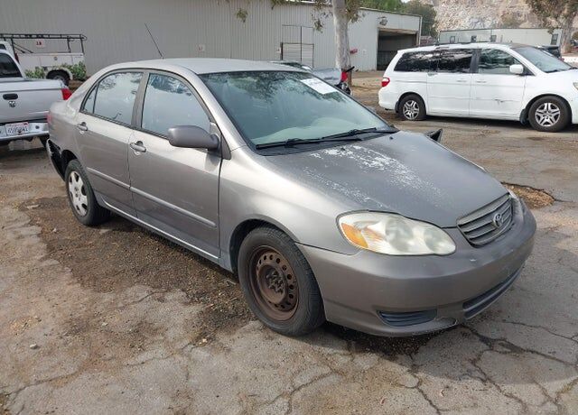 2004 TOYOTA Corolla