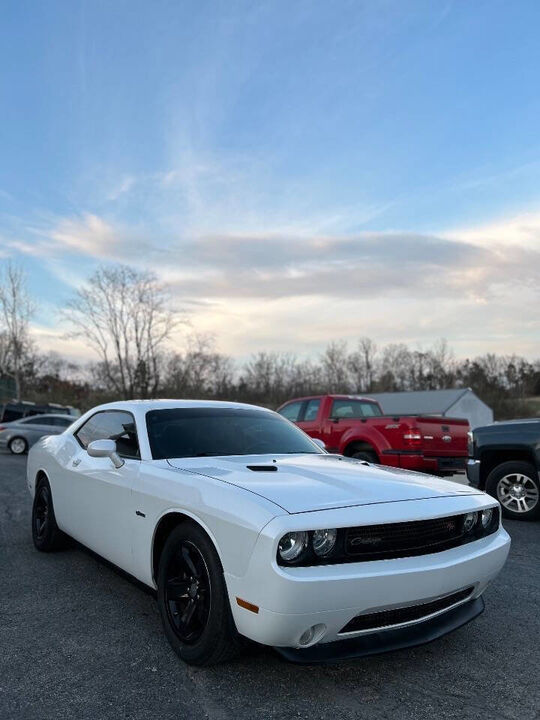 2014 DODGE Challenger