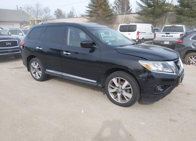 2013 NISSAN Pathfinder