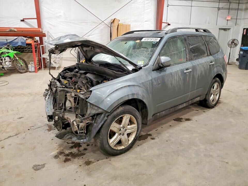 2010 SUBARU Forester