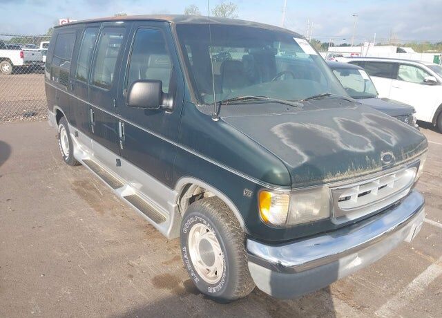 2001 FORD E-150