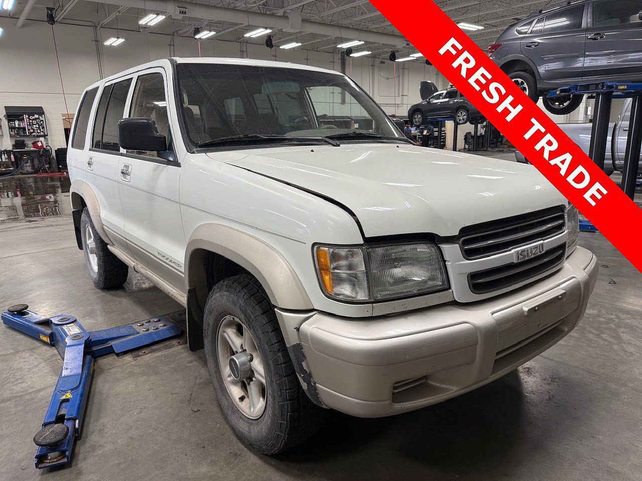 2001 ISUZU Trooper