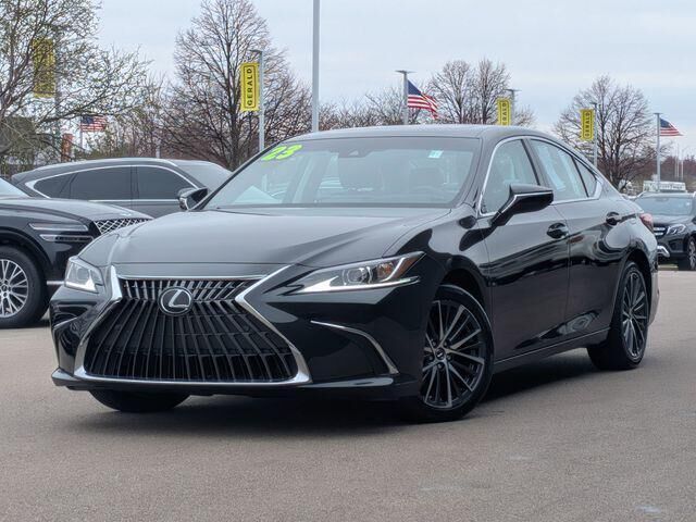 2023 LEXUS ES