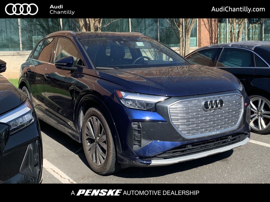 2023 AUDI Q4