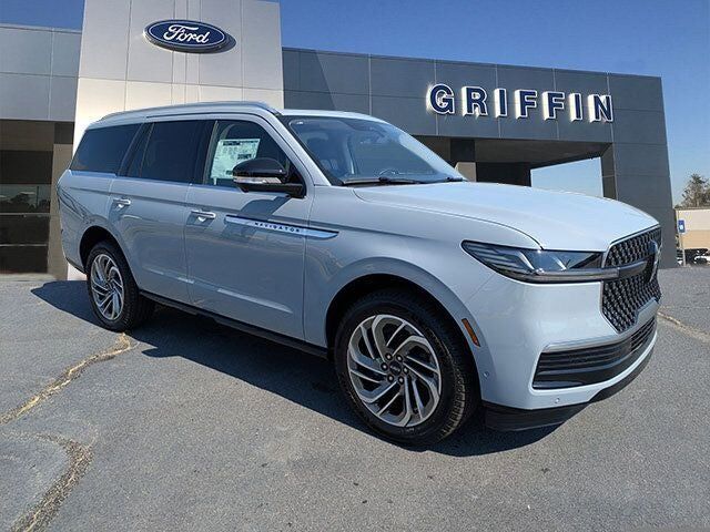 2025 LINCOLN Navigator