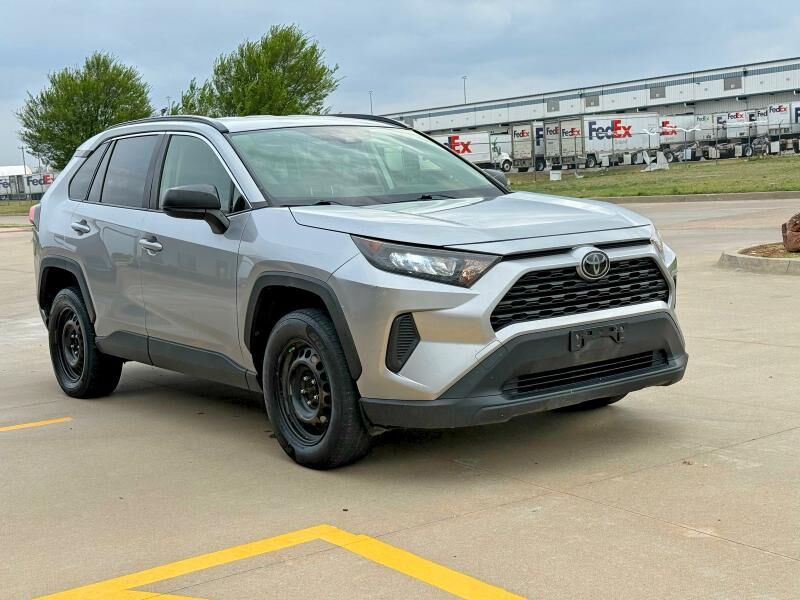 2019 TOYOTA RAV4