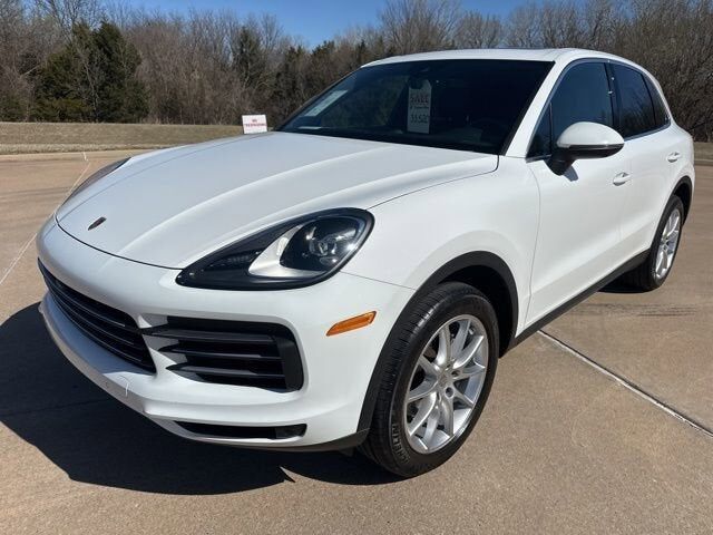 2020 PORSCHE Cayenne