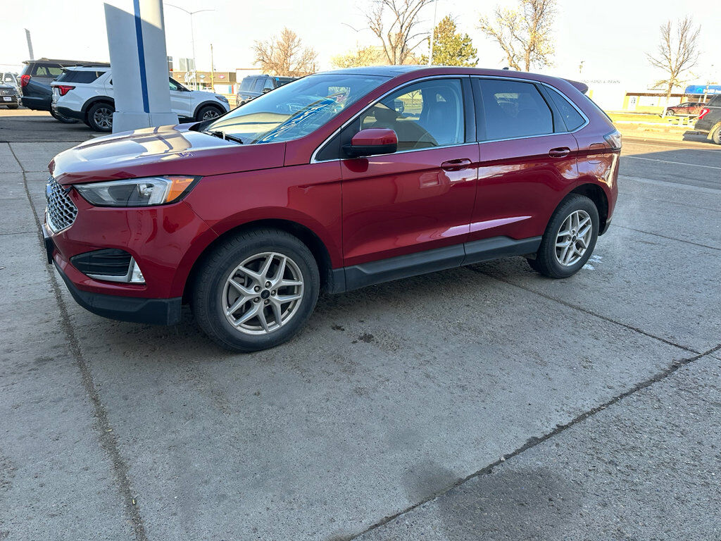 2024 FORD Edge