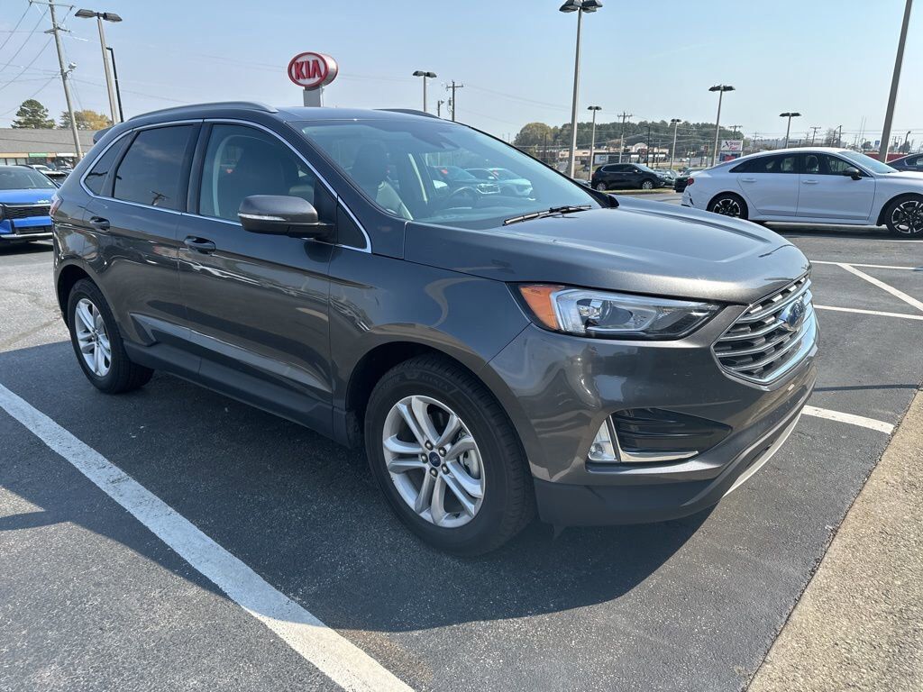 2020 FORD Edge