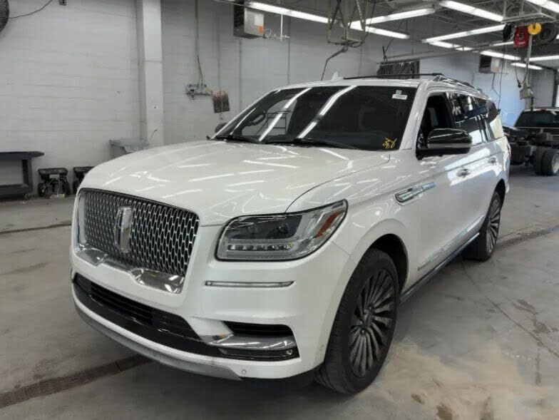 2019 LINCOLN Navigator