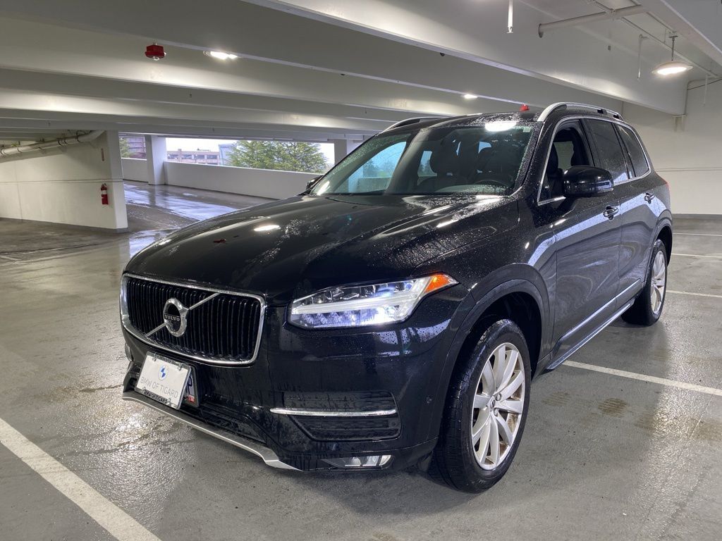 2018 VOLVO XC90