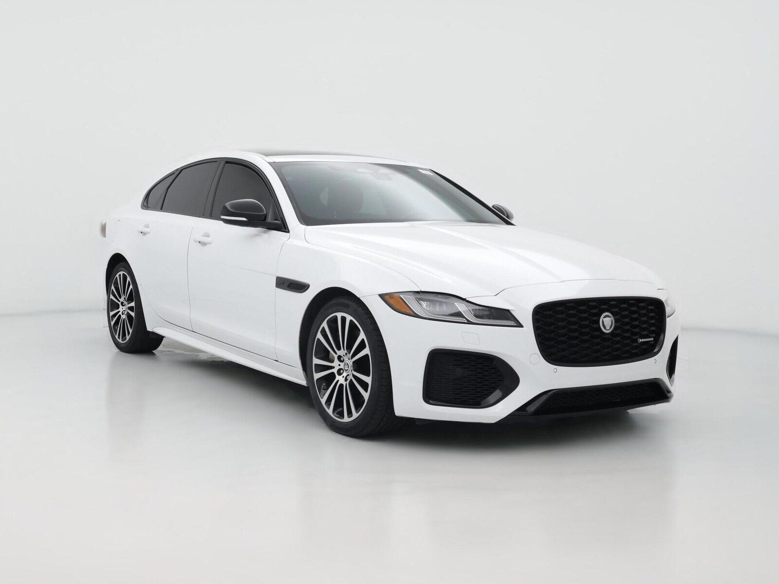 2024 JAGUAR XF