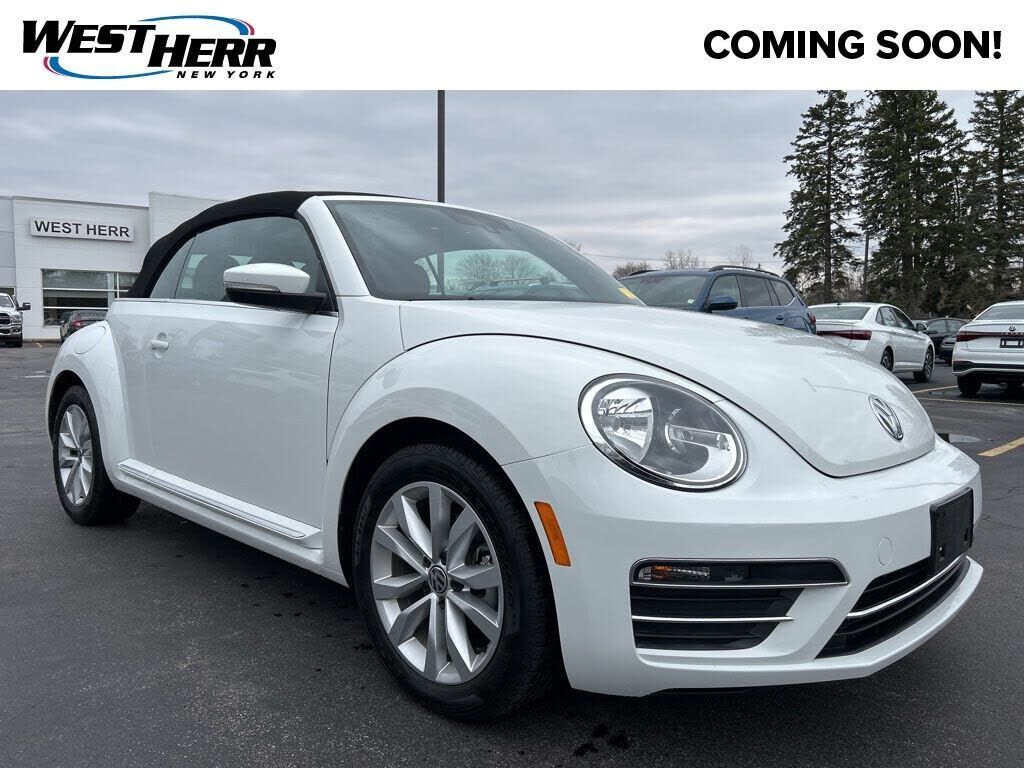 2017 VOLKSWAGEN Beetle