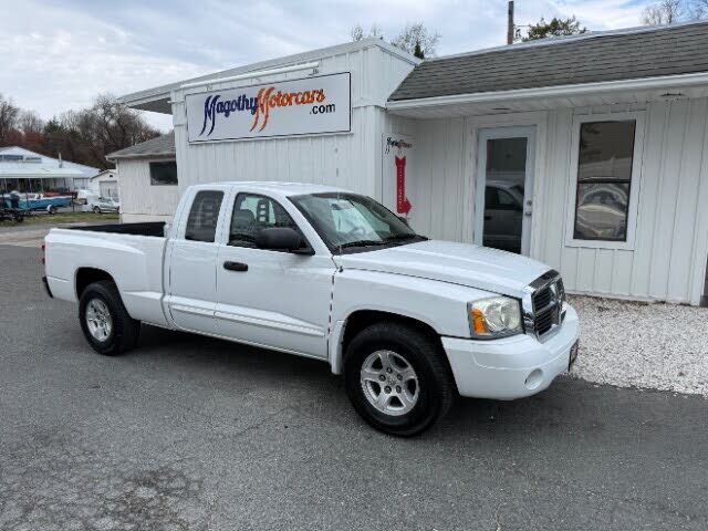 2005 DODGE Dakota